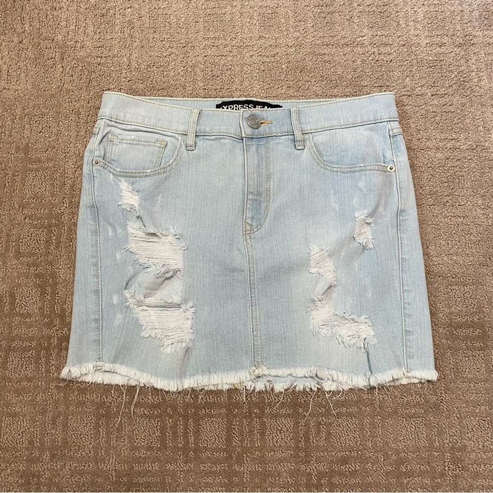 {Express Jeans} Distressed Denim Mini Skirt ~ Size 4